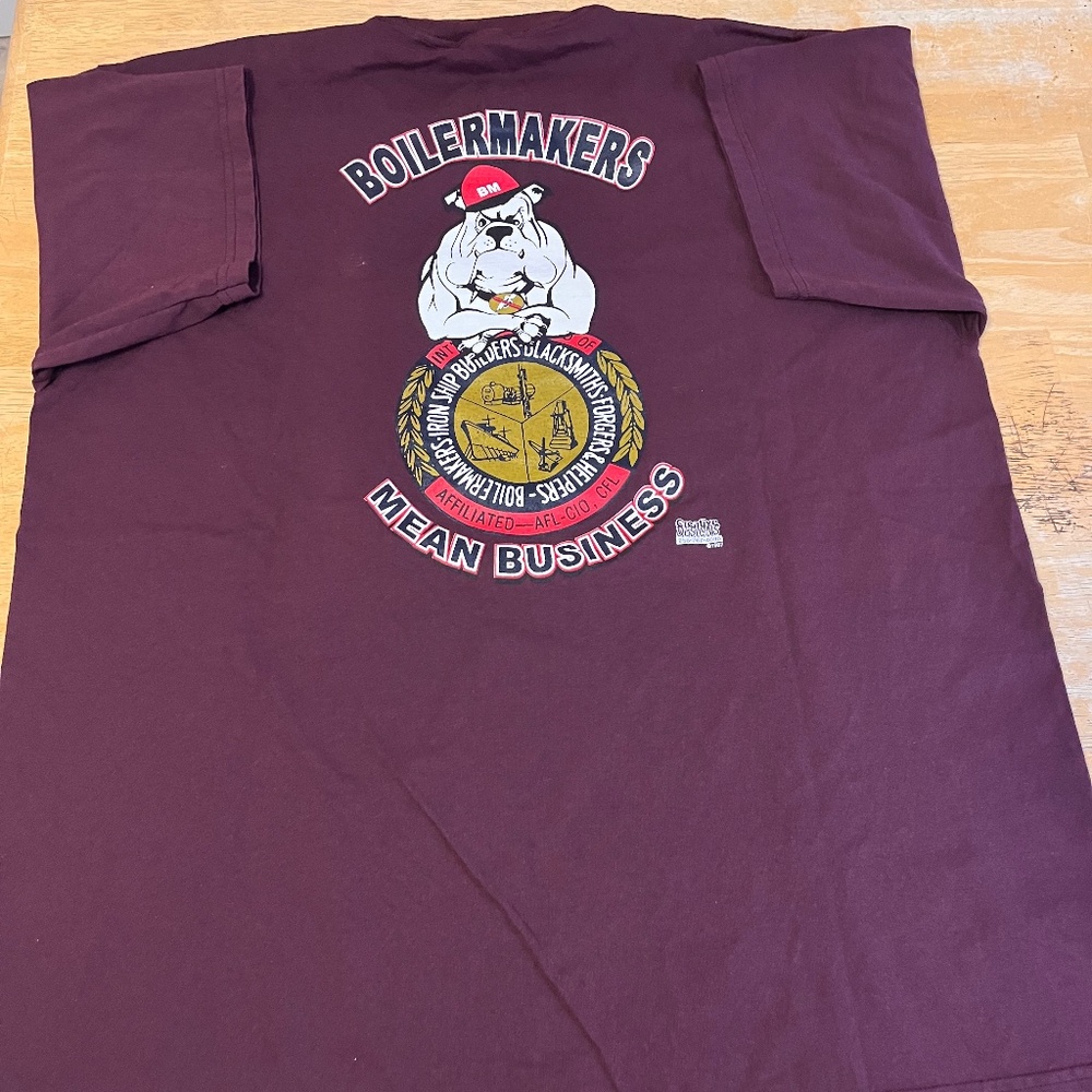 Vintage 1997 Union Boilermakers Tshirt Bulldog Graphics 2XL Burgundy